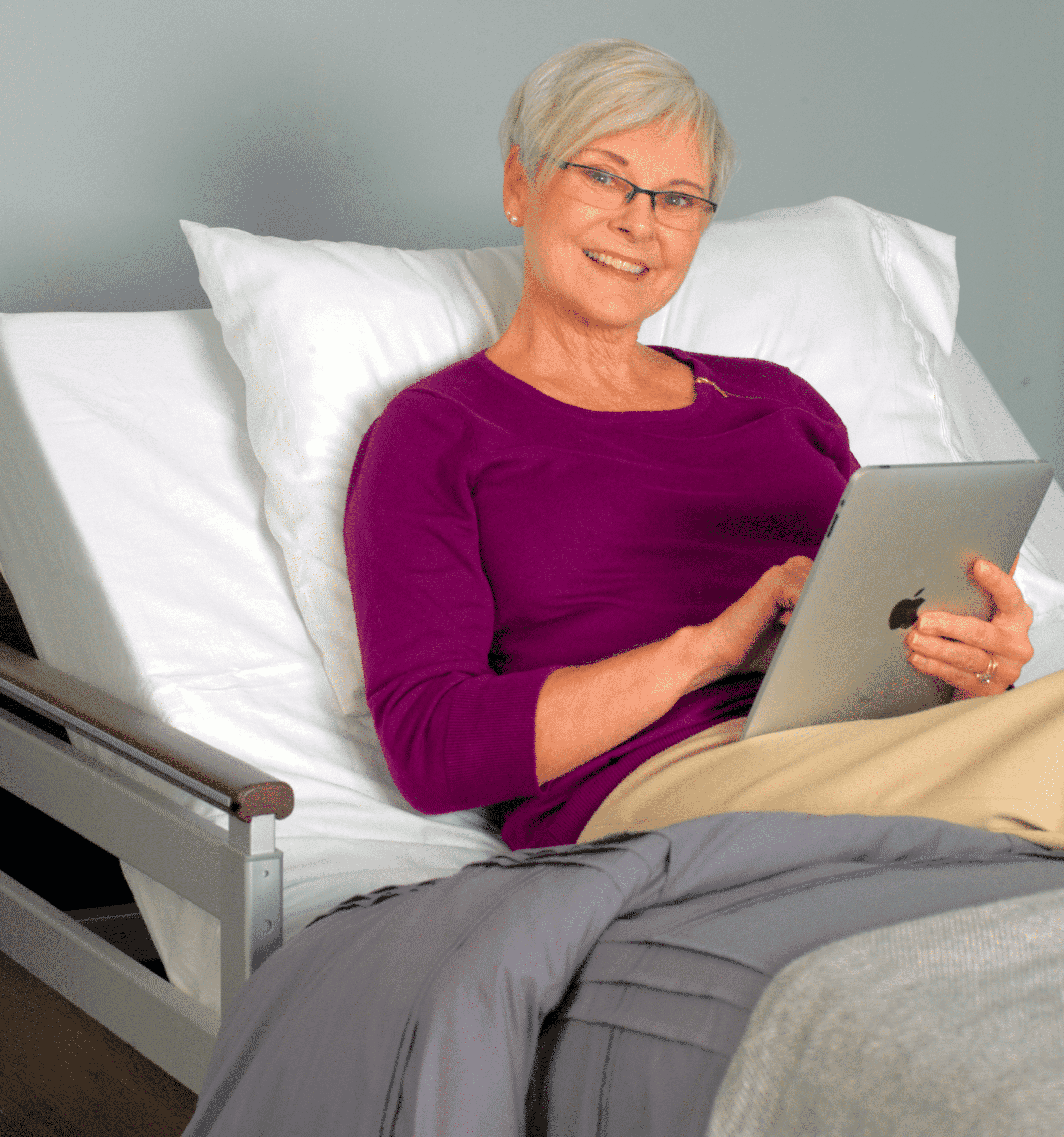 wide luxury hospital bed SonderCare Aura™ Platinum Wide Hospital Bed – Wide Luxury Hospital Bed – Large Upholstered Hospital Bed